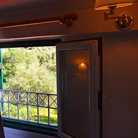 Oula Maisonettes Hotell