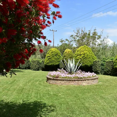 Oula Maisonettes Kávos