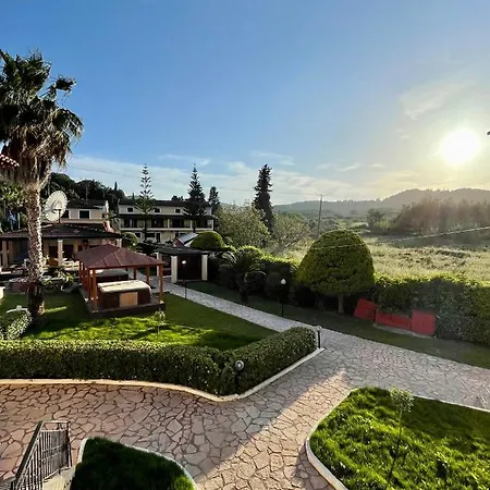 Oula Maisonettes Kavos