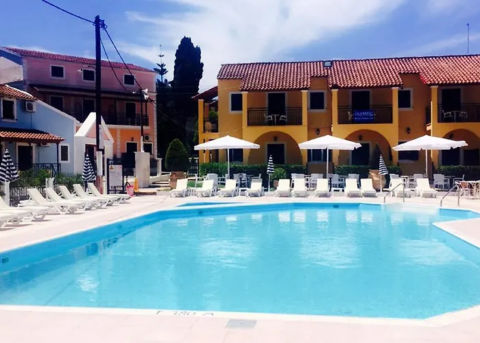 Hotel Oula Maisonettes 3*
