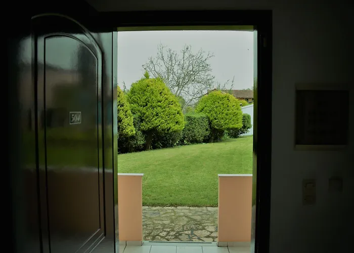 Oula Maisonettes 3* Kávos