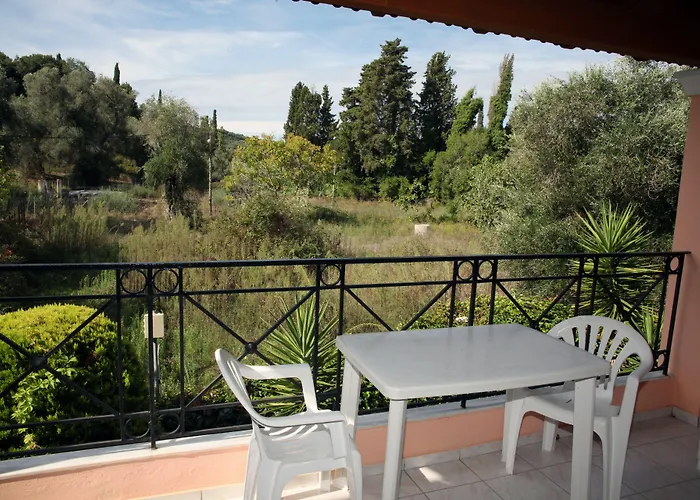 Oula Maisonettes Κάβος