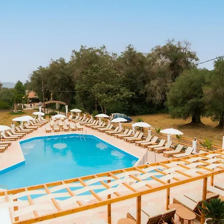 Oula Maisonettes Szálloda 3*