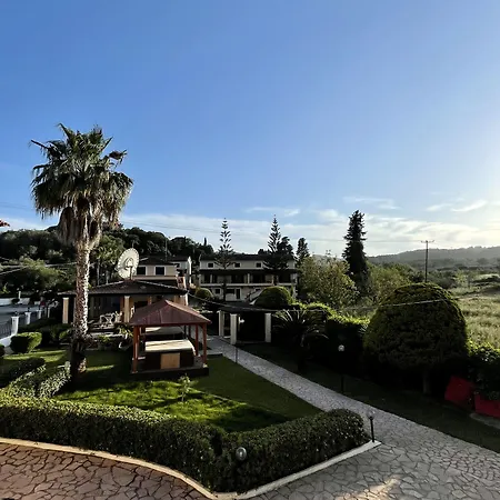 Oula Maisonettes Otel Kávos